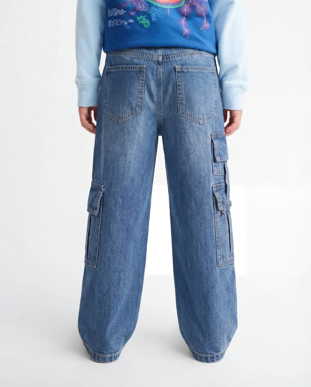 Baggy Medium Blue 7-Pocket Cargo Denim Jeans